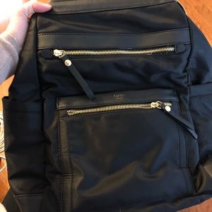 Tulio black fashion back pack with phone charger